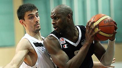 A1: Επιστροφή στο παρκέ