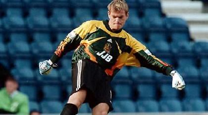 Στην Ντέρμπι Κάρολ και Σταμπς