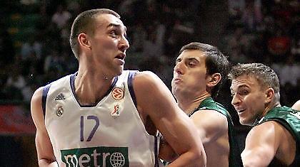 «Έπεσε» στον Μπούλοκ