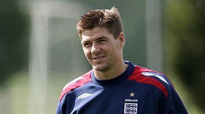 Το περιβραχιόνιο αλλάζει χέρι…