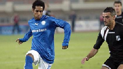 Στην Τόκιο ο Έμερσον