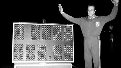 Στήριξη Παπανικολάου σε ΠΕΚ