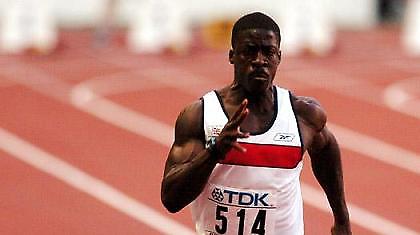 «Άτακτη υποχώρηση» για Τσέιμπερς