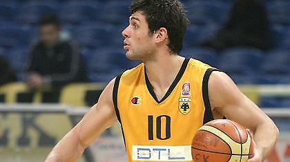 Α1: Μειώνονται τα προβλήματα για την ΑΕΚ