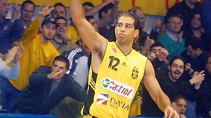 Α1: Περιμένουν για Τόμπι Μπέιλι