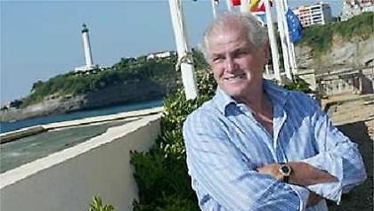 Καλντερόν: «Δεν πληροί τις προϋποθέσεις ο Κακά»