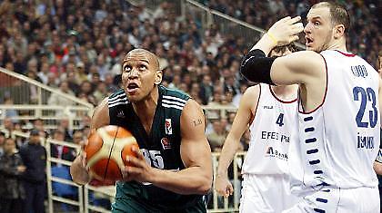 Και επίσημα «κυανέρυθρος» ο Μπάξτερ