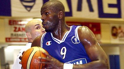 Δανεικός στη Ζαλγκίρις ο Εντζάι