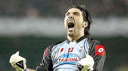 Φόβοι για νυστέρι στον Μπουφόν