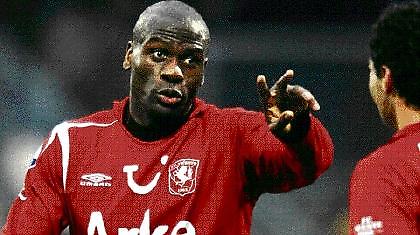 Eredivisie: Λύτρωση στο τέλος για Τβέντε