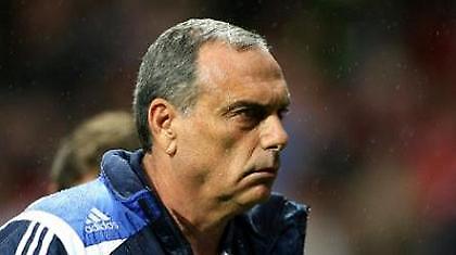 Γκραντ: «Να μάθουμε να ζούμε με τα προβλήματα»