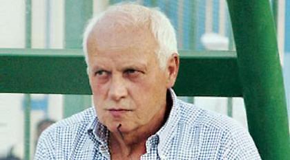 Συνεχίζει στο Καμερούν ο Πφίστερ