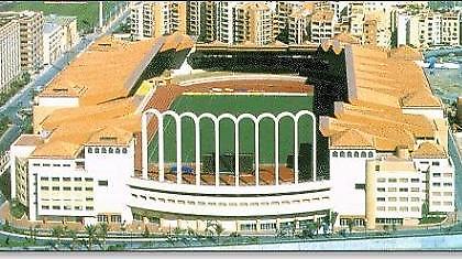 Le Championnat: Τα φώτα στο «Louis II»