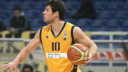 «Να δίνουμε και την τελευταία ρανίδα του αίματος μας»