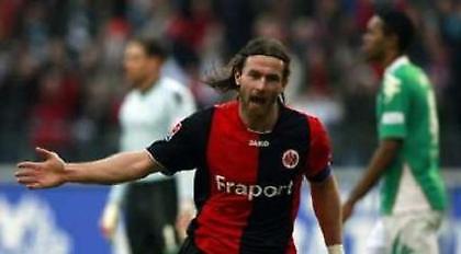 Bundesliga: Δια ποδός Αμανατίδη