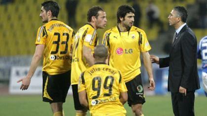 Με το βλέμμα στον τελικό