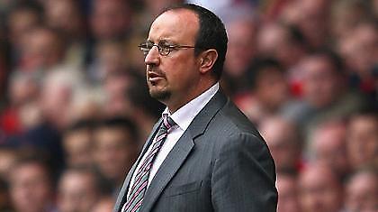 Μπενίτεθ: «Πέντε ομάδες για μία θέση»