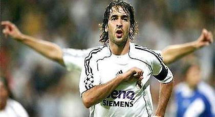 Γράφει ιστορία ο Ραούλ!