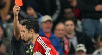 Δύο αγωνιστικές στον Φαν Μπόμελ