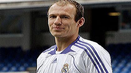 «Νοκ άουτ» ο Ρόμπεν