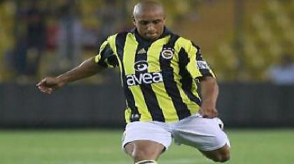 Χωρίς Ρομπέρτο Κάρλος στην Ισπανία η Φενερμπαχτσέ