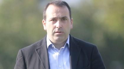 Ριαβόγλου: «Δεν κρατάμε δεμένο τον Αμανατίδη»