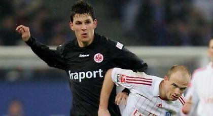 Μάντζιος: «Μου αρέσει πολύ στη Φρανκφούρτη»