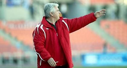 Κατσαβάκης: «Τελικός για την παραμονή»