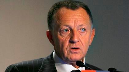 Ολά: «Δεν θα πάει πουθενά ο Μπενζεμά»