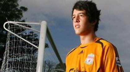 «Οι Έλληνες πάνε να μας πάρουν τον Μπουζάνη»