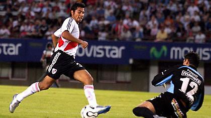 Φερνάντες: «Δεν ξέρω για Ολυμπιακό»