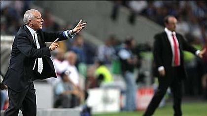 Παραμένει «δράκος»...