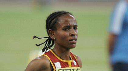 Μόνιμα πρώτη…