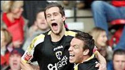 «Άλωσε» το «Ριβερσάιντ» η Κάρντιφ