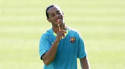 Ροναλντίνιο: «Όχι σε Τσέλσι, Ίντερ και Μίλαν»