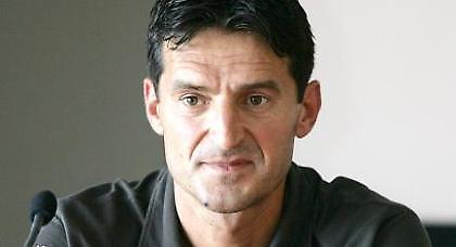 Γιανέφσκι: «Δεν έχω μιλήσει με Αστέρα»