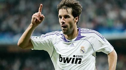 Πλήγμα με Φαν Νίστελροϊ στην Ρεάλ