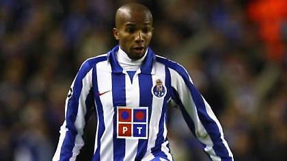 Superliga: Βατό έργο για τους πρωτοπόρους