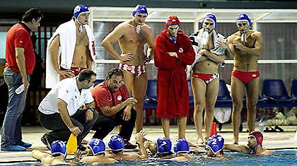 Η Γιουγκ στο δρόμο του Ολυμπιακού