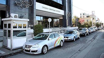 Ολυμπιακή φλόγα με συνοδεία…VW