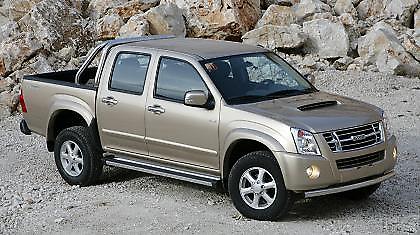 Καραβάνι Isuzu με δώρα