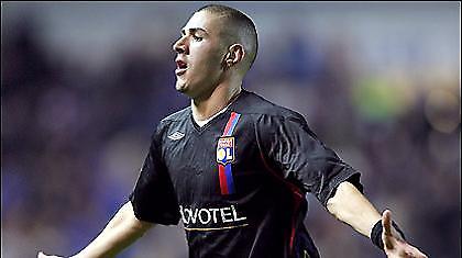 «Νοκ άουτ» ο Μπενζεμά