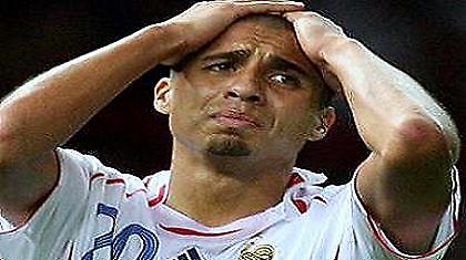 Ντομενέκ: «Πιστεύω στο ταλέντο του Τρεζεγκέ»