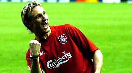 Νέο συμβόλαιο υπογράφει ο Χίπια