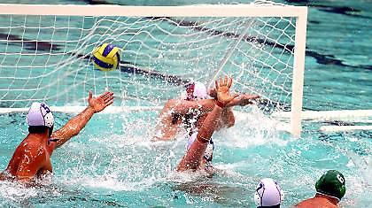 Δυσκολεύει η πρόκριση…