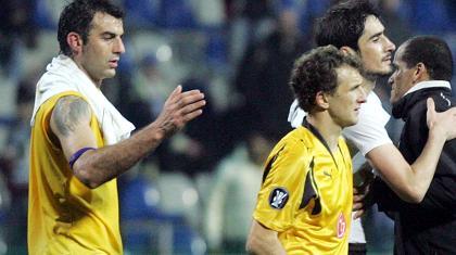 Στη «μάχη» Δέλλας και Αρουαμπαρένα