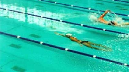 42 «καγκουρό» στις πισίνες του Πεκίνου