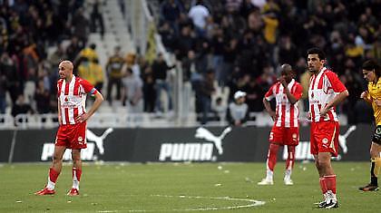 Oργισμένο πλήθος στου Ρέντη!