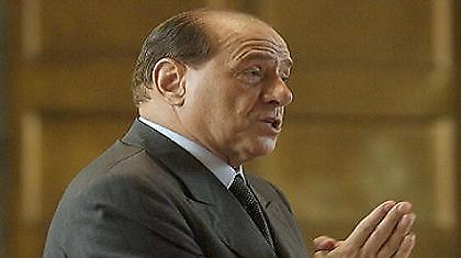 Μπερλουσκόνι: «Ανησυχώ για την ομάδα»