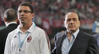 Μπερλουσκόνι: «Θα γυρίσει πρωταθλητής ο Ρονάλντο»